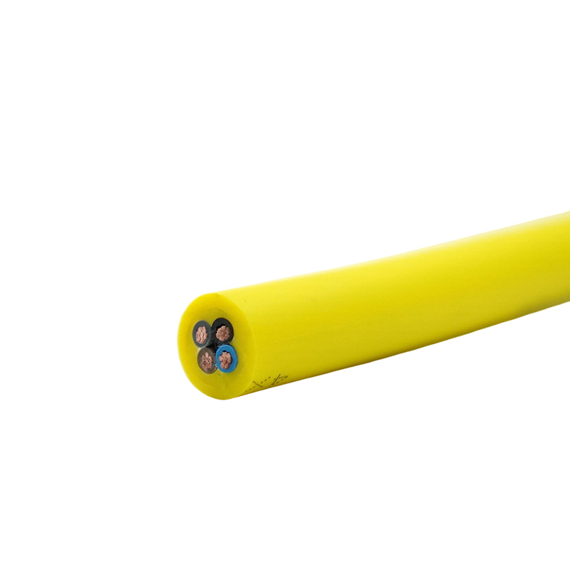 Namotani kabel od poliuretana (PUR).